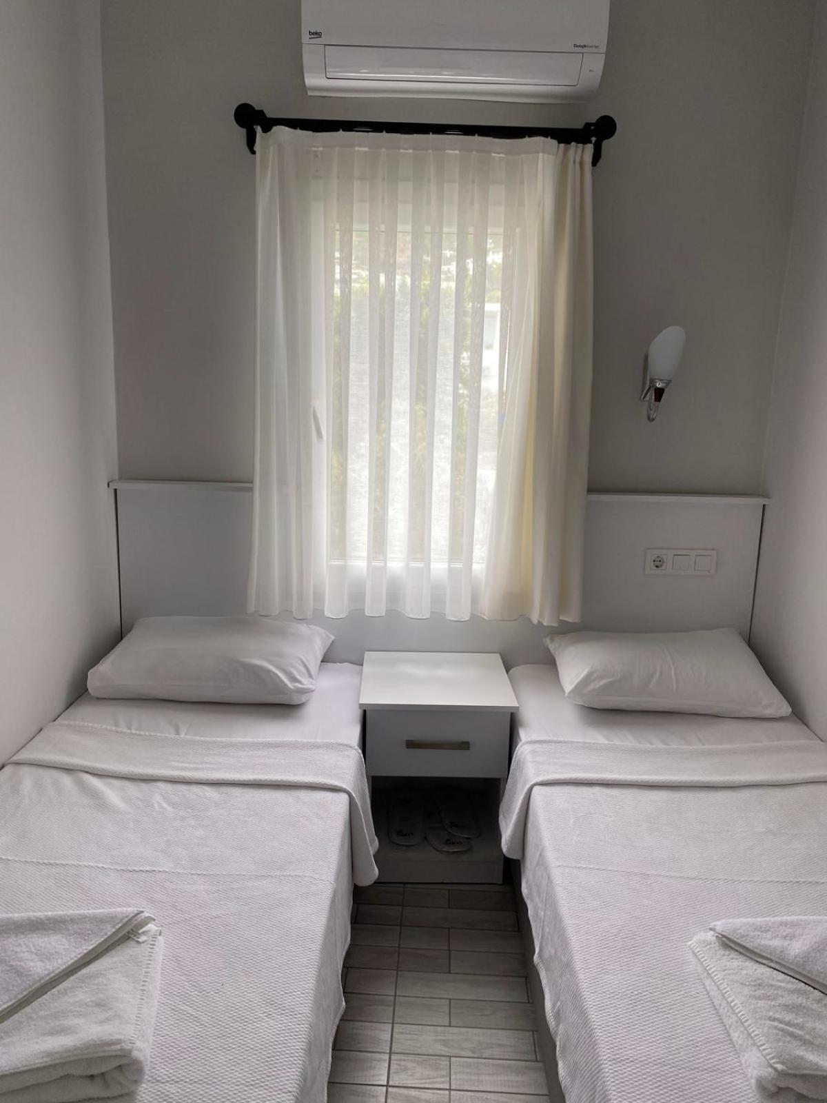 בודרום Izan Villa Bakis Apartments מראה חיצוני תמונה