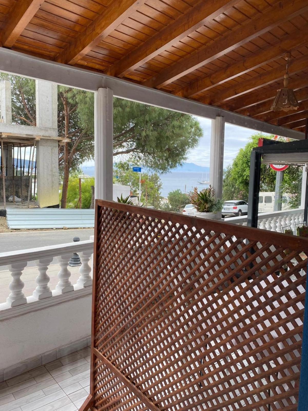 בודרום Izan Villa Bakis Apartments מראה חיצוני תמונה