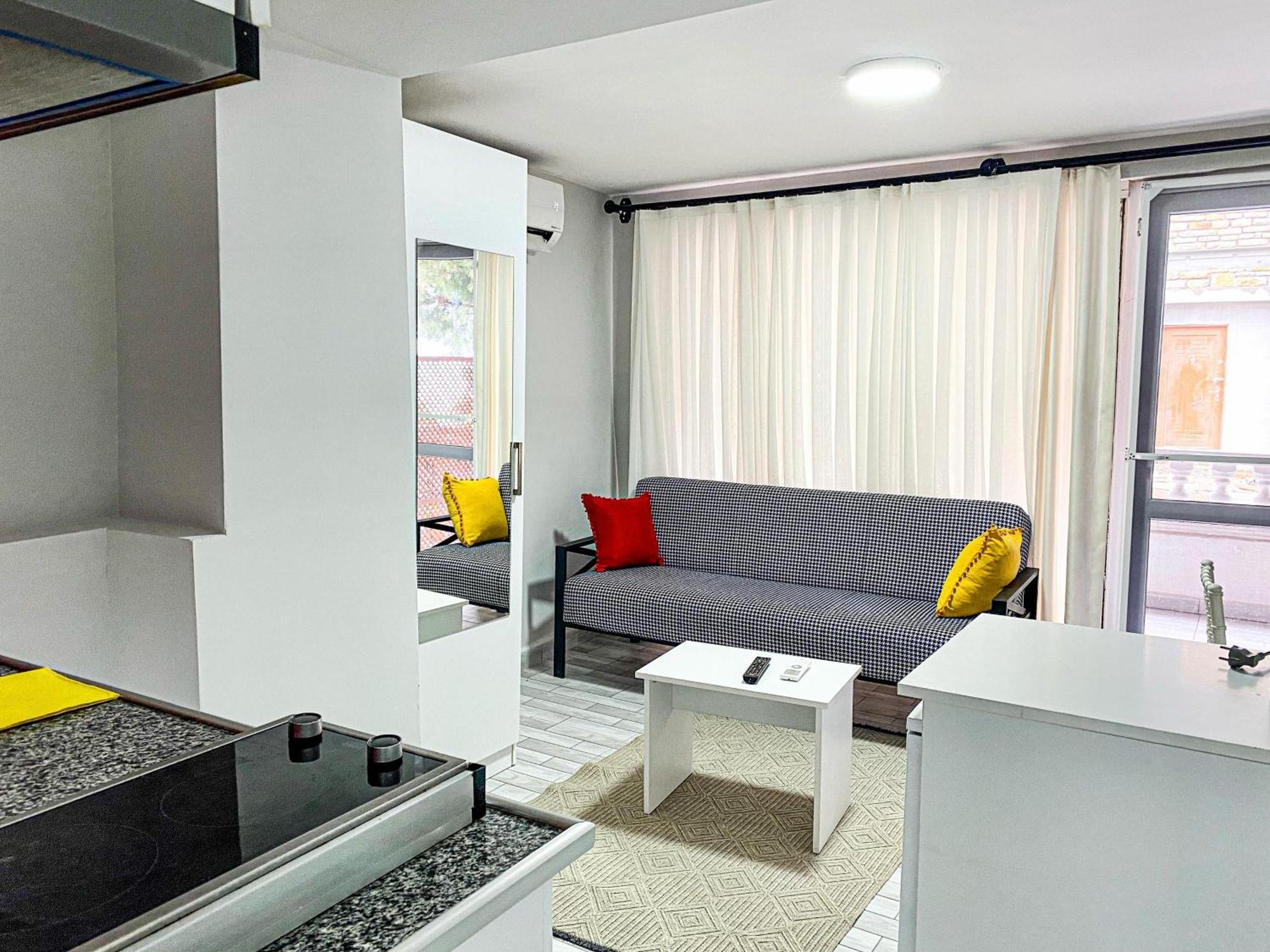 בודרום Izan Villa Bakis Apartments מראה חיצוני תמונה