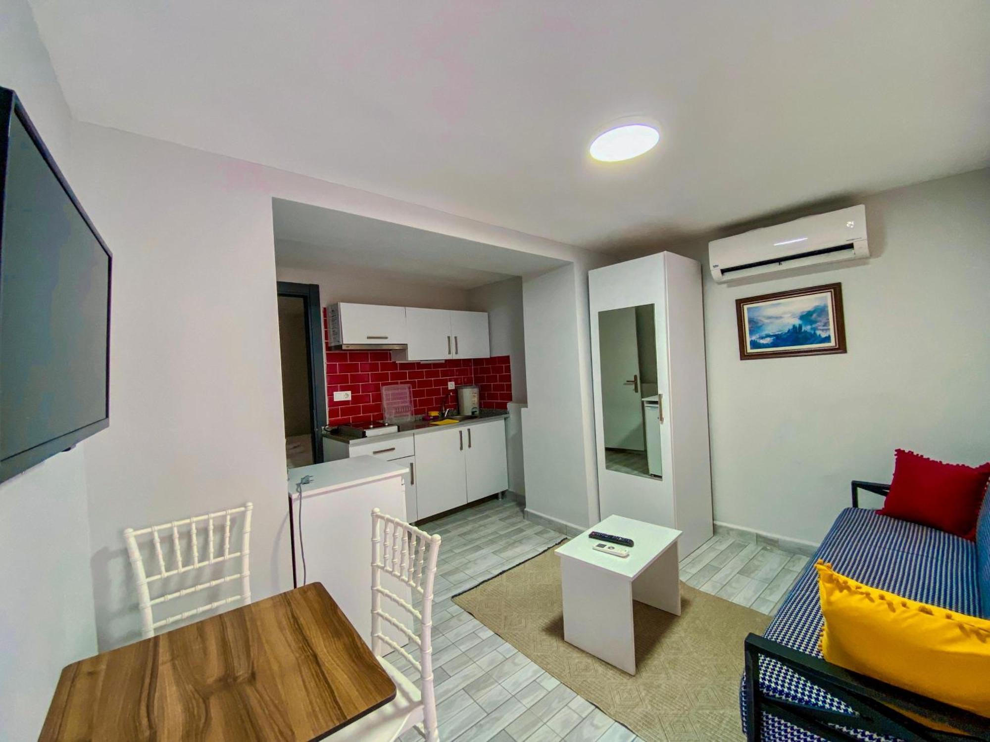 בודרום Izan Villa Bakis Apartments מראה חיצוני תמונה